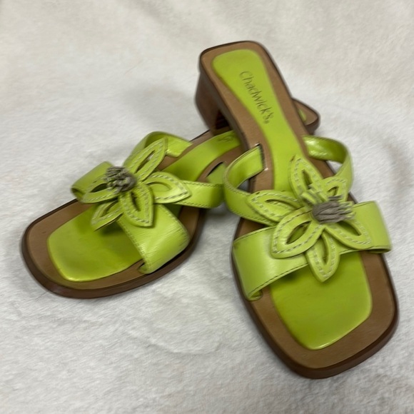 Chadwicks Bright Lime Green Leather Square Toe Flat Sandals Women's US 6M - Picture 2 of 5